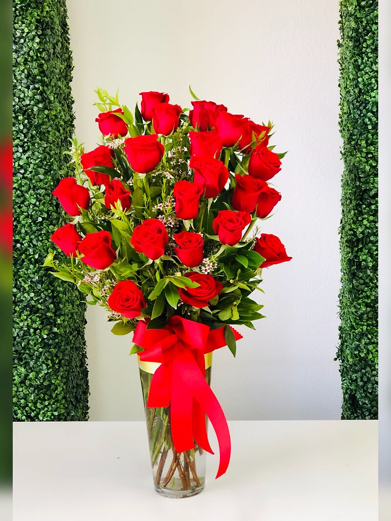 Two Dozen Long Stem Red Roses Bouquets Arranged By A Florist In Las ...